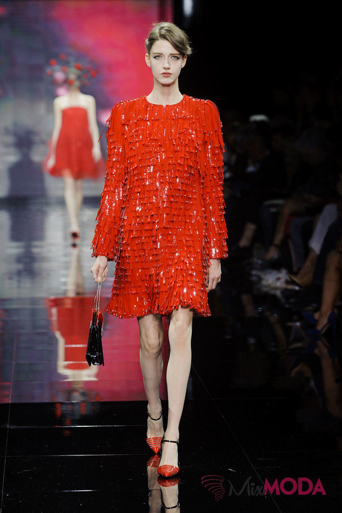Giorgio-Armani-Prive-Haute-Couture-Fall-2014-58
